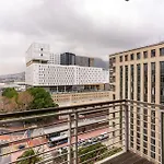 805 Fountains Hotel