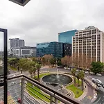 805 Fountains Hotel